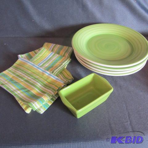 Dinner Plates, Baking Dish