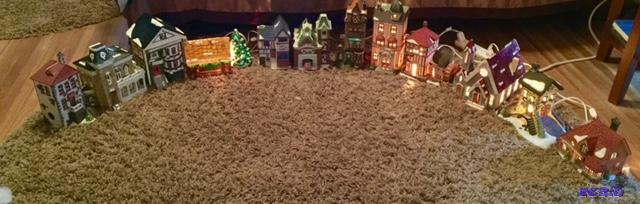 lot 124 image: Some rare ones -Dept 56 Dickens Village Serie...