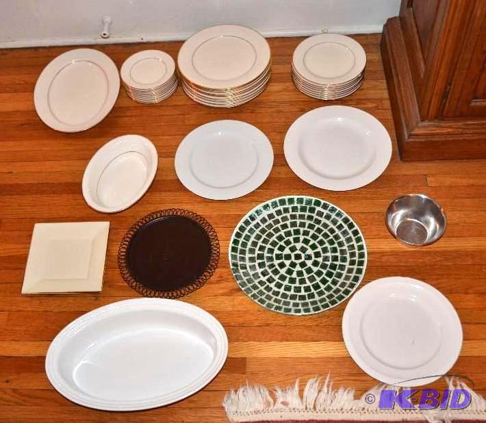 lot 183 image: Noritake china set, and other serving trays...