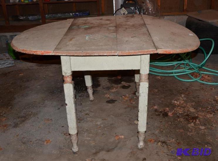 lot 207 image: Vintage Wood drop leaf table 42x50 and 23x40&...