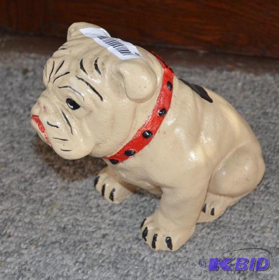 lot 46 image: Vintage bulldog cement door stop, painted. 12...