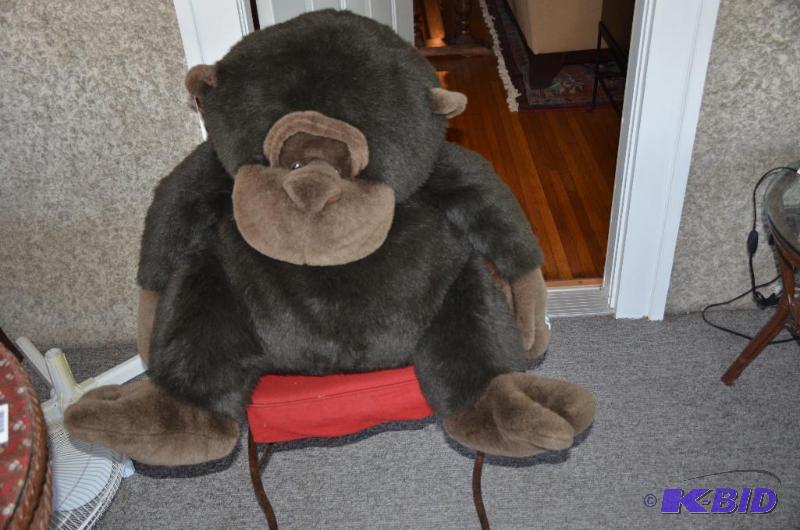 lot 47 image: FAO Schwarz Gorilla stuffed animal overstuffe...