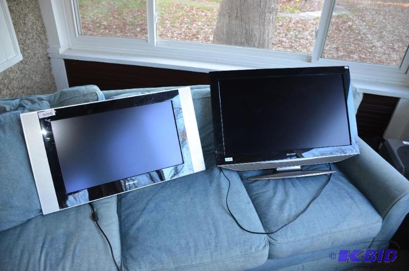 lot 51 image: Two flat screen TVs Sharp 32" TV&nbspm...