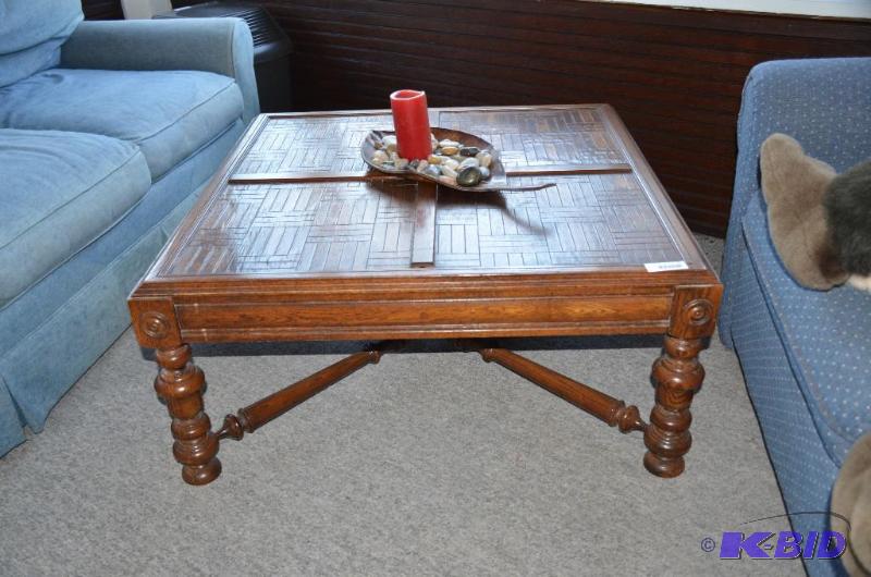 lot 52 image: Wood coffee table 38x38 square ,18 tall ,vint...