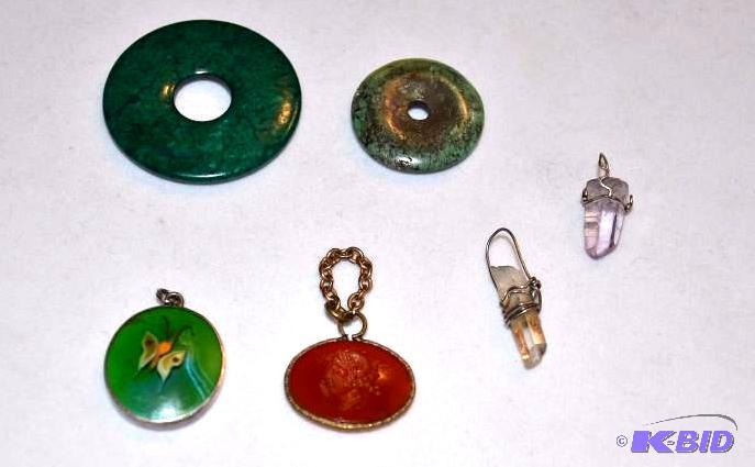 lot 52 image: 2 Green coins,1 Murano glass pendant, 1 cameo...