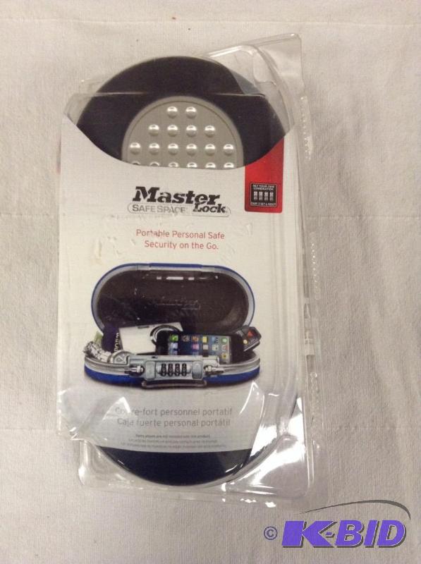lot 19 image: Master Lock Portable Safe Space Lock Case