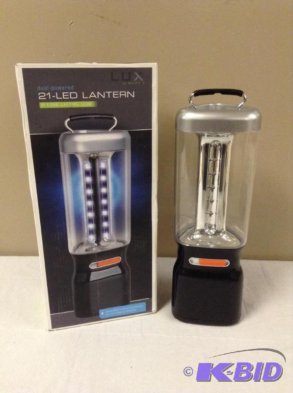 lot 23 image: LUX 21-LED Portable Lantern