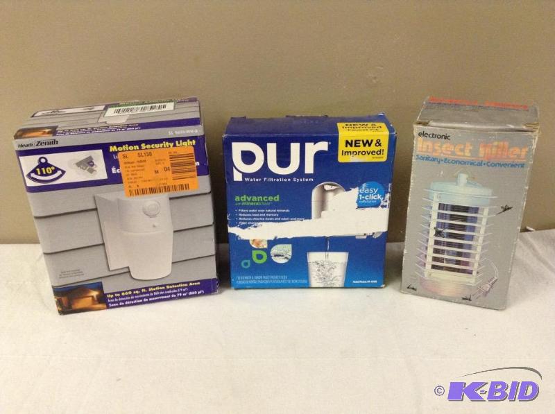 lot 61 image: Security Light, Pur Filter System & Insect Killer
