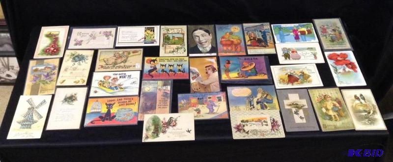 lot 77 image: Collection Vintage Postcards