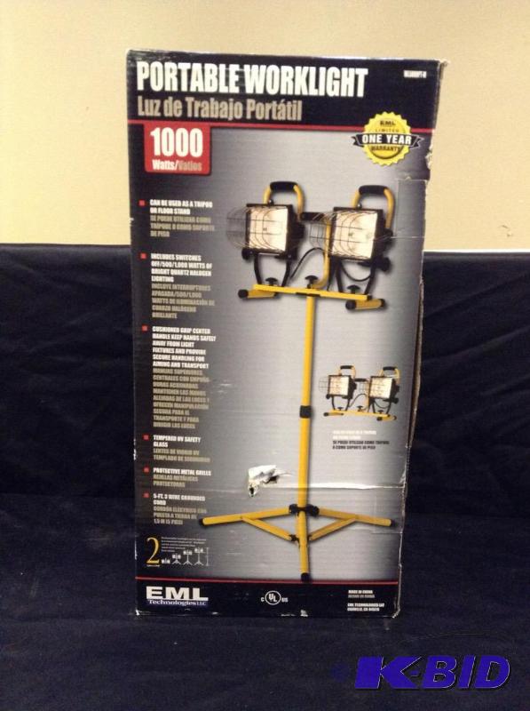 lot 8 image: EML Portable Work Light