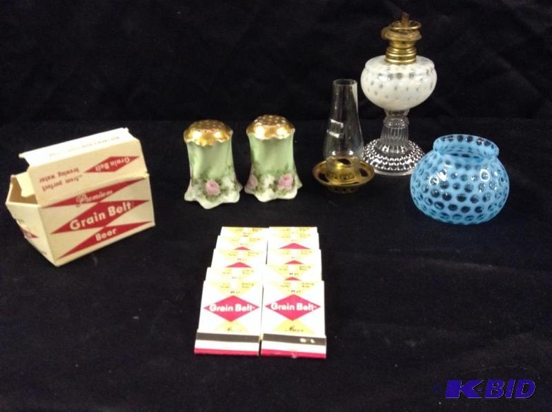 lot 85 image: Group of Vintage Collectibles - Grain Belt Beer and More