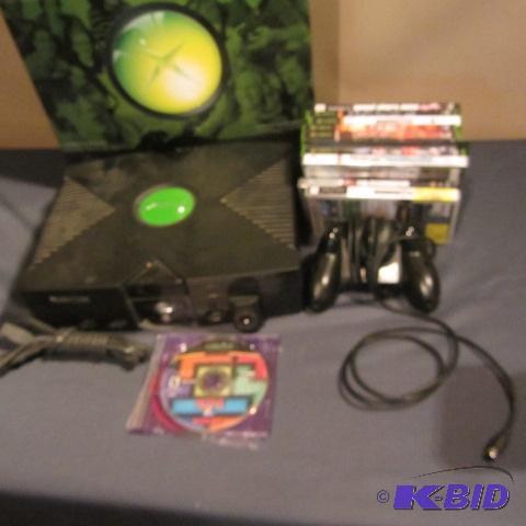 lot 8 image: Xbox, Games