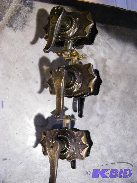 lot 76 image: Lot of Door Knobs - UsedUseable Condition...