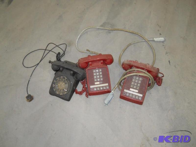lot 101 image: 3 Vintage Phones. Includes 1 Rotary.
