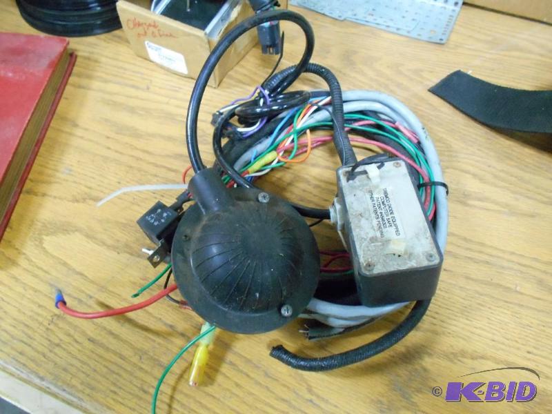 lot 11 image: Tremco Anti-Theft Vehicle System