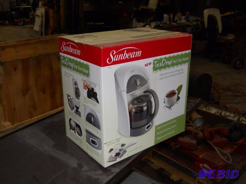 lot 111 image: NEW Sunbeam Teadrop Tea Maker