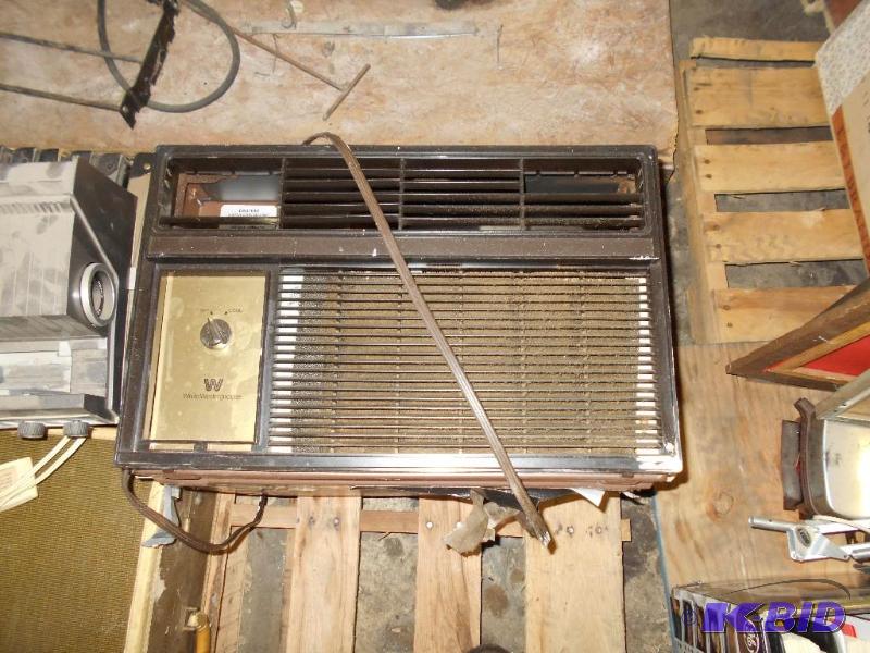 lot 38 image: Air Conditioner