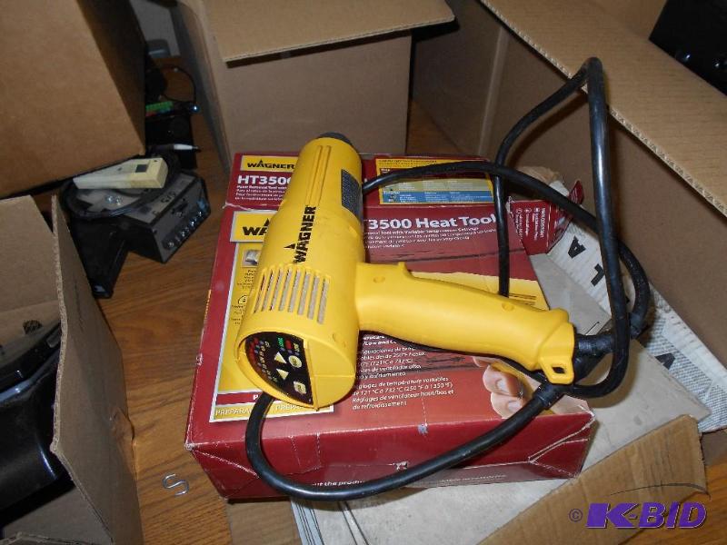 lot 63 image: Wagner HT3500 Heat Gun. Includes Box and Xtras.