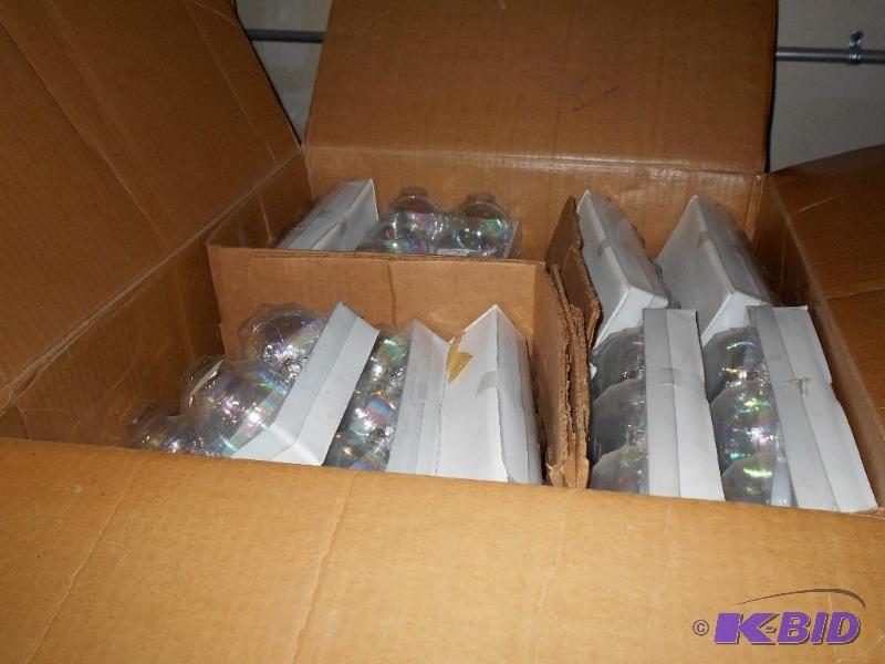 lot 73 image: Box of Christmas Decorations