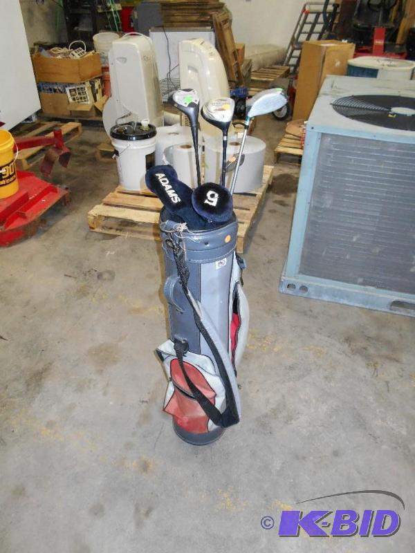 lot 89 image: Golf Bag and Clubs