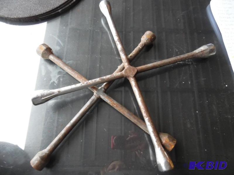 Lug Wrenches