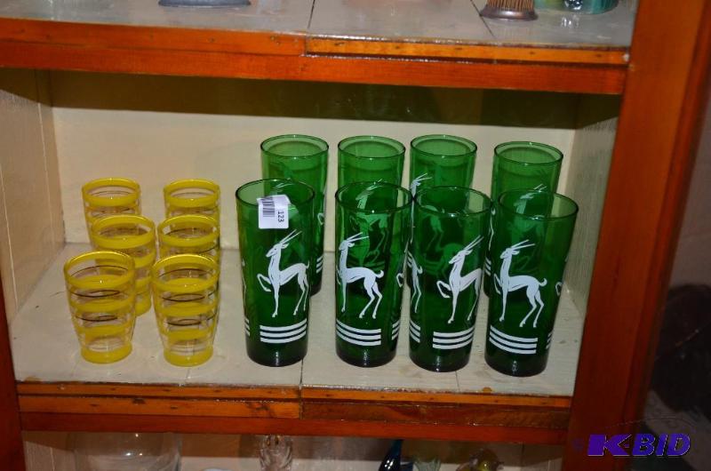 lot 123 image: Awesome retro green glasses and yellow tumble...