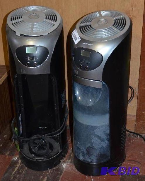 lot 137 image: 2 Bioaire Humidifier model BCM646C...