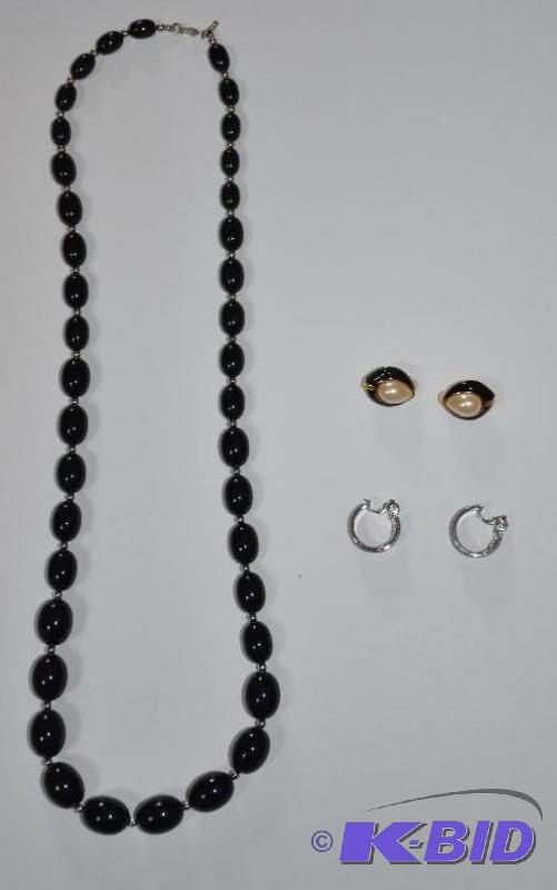 lot 198 image: Monet necklace & matching earrings...
