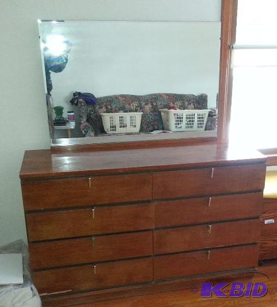 lot 210 image: Wood dresser 48x34x18" with attached mir...