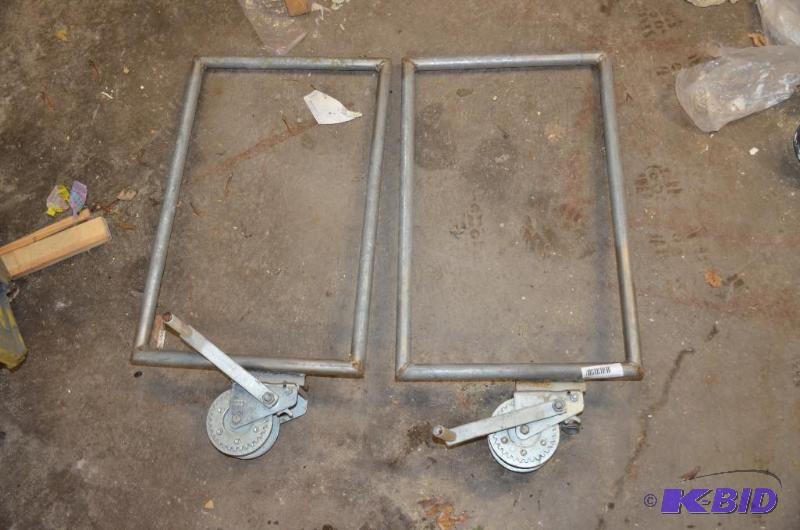 lot 44 image: Two T850&nbspunique&nbsptrailer winches 850...