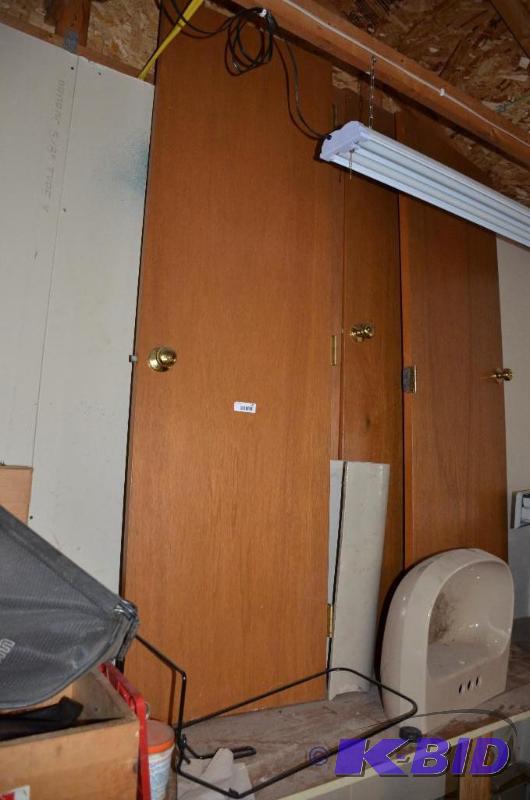 lot 45 image: 4 interior doors, three 24" & one 28...