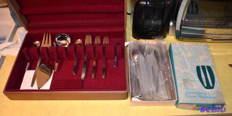 lot 62 image: Lyon stainless silverware new most still in p...