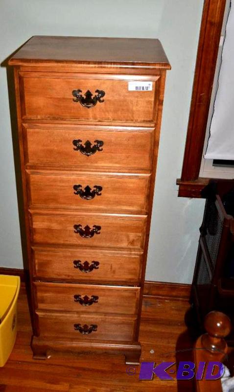 lot 70 image: Vintage wood Jewlery&nbspArmoir&nbsp51x16x1...