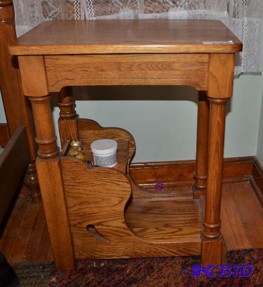 lot 73 image: wood night stand 16x20x29"...