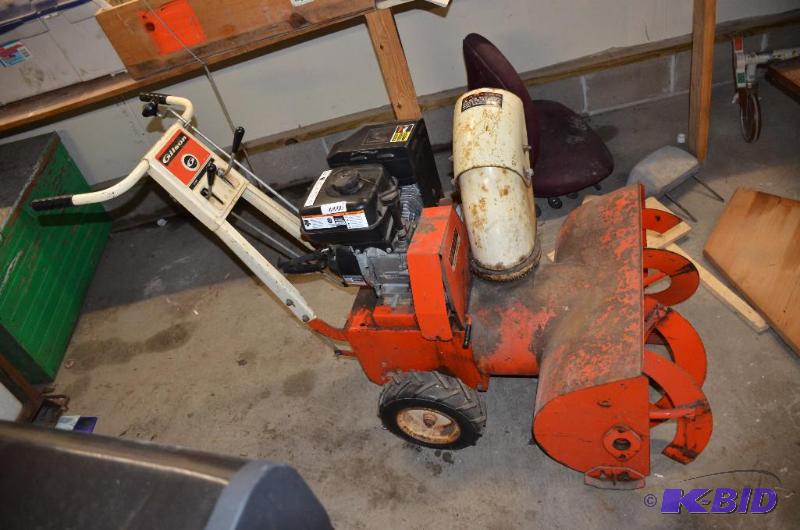 lot 8 image: Gilson dual stage snow blower model 8346 We p...