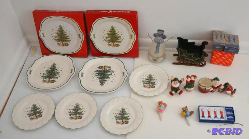 lot 88A image: Nikko dessert plates, Christmas decor...
