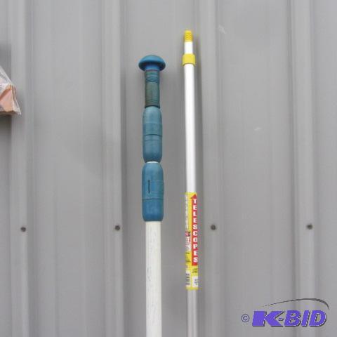 lot 115 image: Extension Handles