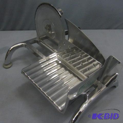 lot 130 image: Magic Hostess Slicer