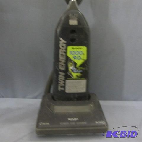 lot 181 image: Sharp Twin Energy Vacuum