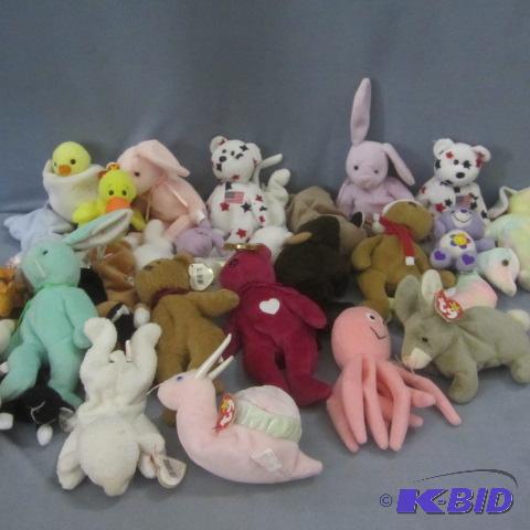 lot 66 image: TY Beanie Babies