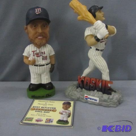 lot 81 image: MN Twins Bobbleheads