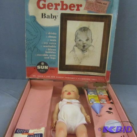 lot 9 image: Gerber Baby Doll Set