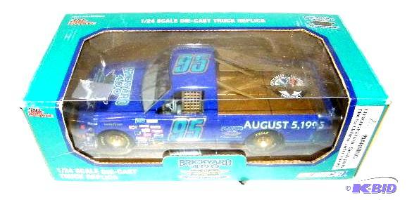 lot 111 image: 1995 Truck -&nbspBrickyard 400 - #95 - Die c...