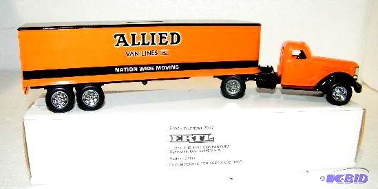 lot 61 image: Ertl 1947 International KB-12 Cab - Allied Va...