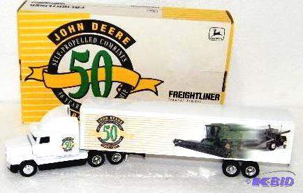lot 67 image: Ertl John Deere Freightliner Tractor Trailer ...