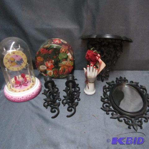Pooh Clock, Vase, Mirror