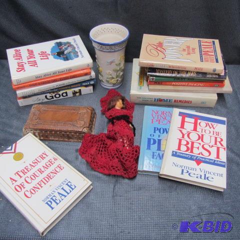 Jewelry Box, Doll, NV Peal Books