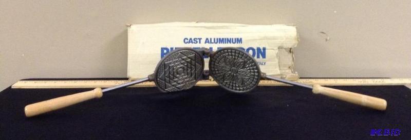 lot 49 image: Vintage Cast Aluminum Pizzelle Iron