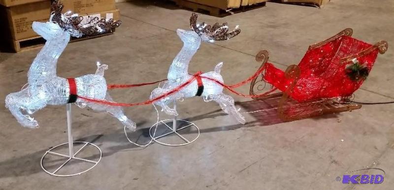 lot 27 image: Twinkle Deer and Sleigh Set - Two deer and on...