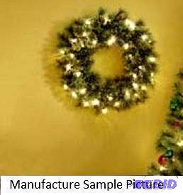 lot 7 image: Canadian Pine Wreath - Has clear lights - Wre...